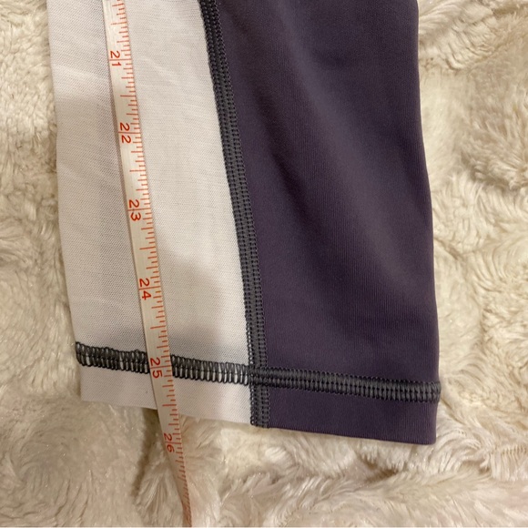 Athlete NWOT up for anything leggings with packets size Large 25” long - Picture 10 of 10